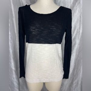 Express black & white lightweight cotton & rayon sweater